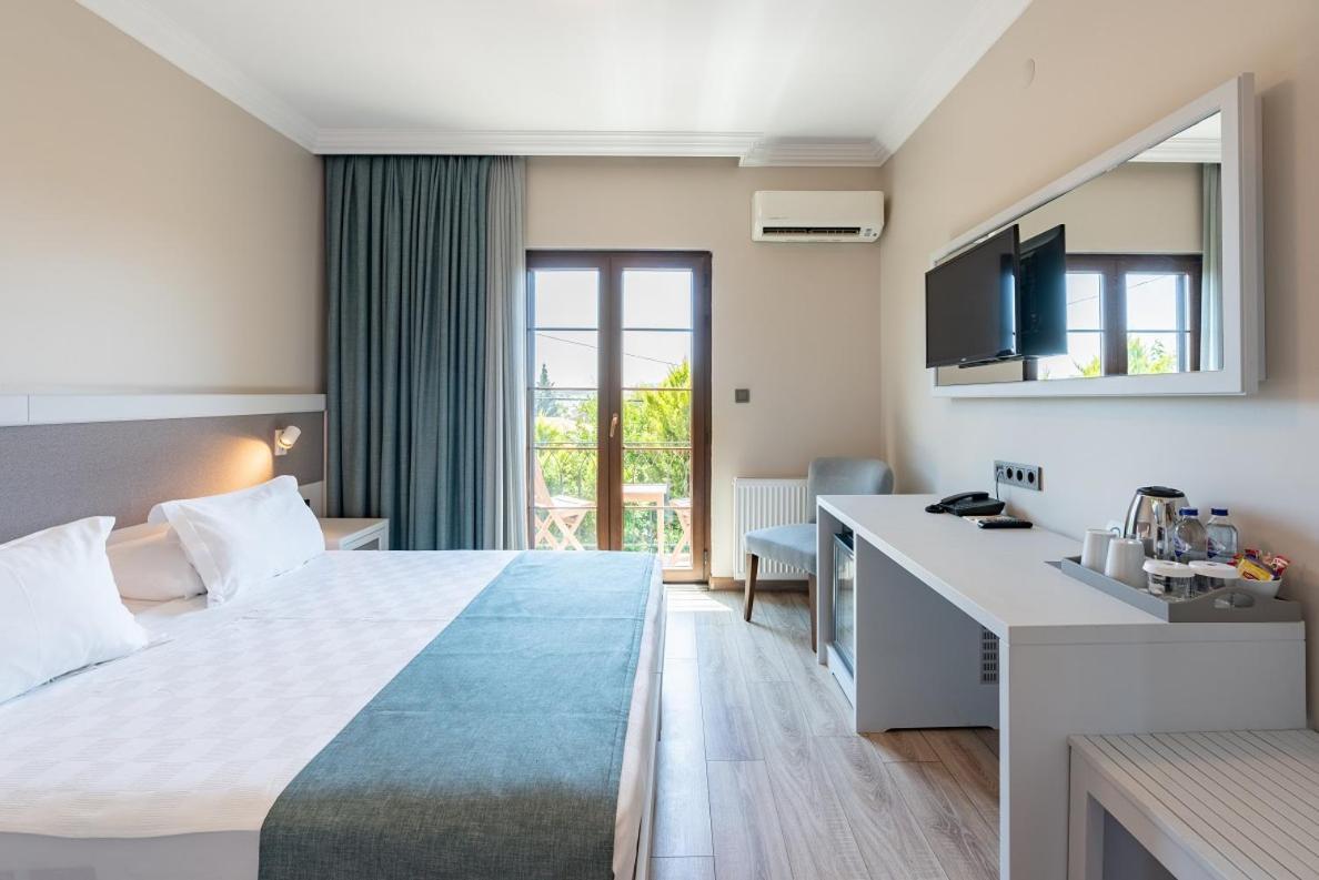 Ayvalı Elia Hotel Cunda By Ortunc מראה חיצוני תמונה